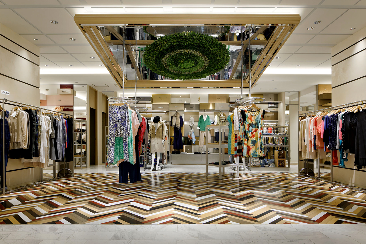 伊勢丹新宿本館 3F - GLAMOROUS co.,ltd. 伊勢丹新宿本館 3F - GLAMOROUS co.,ltd.
